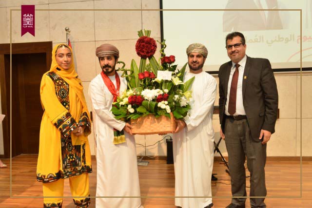 /Ar/News/PublishingImages/جامعة البترا تحتفل بالعيد الوطني الثّاني والخمسين لسلطنة عمان الشقيقة 1.JPG