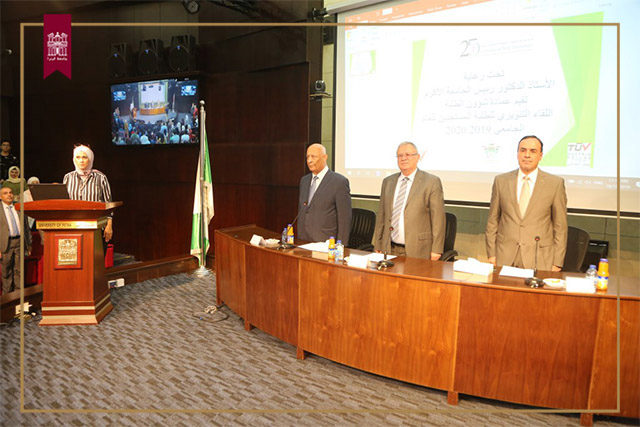 /Ar/News/PublishingImages/المولا يرعى فعاليات اللقاء التنويري في جامعة البترا 1.JPG