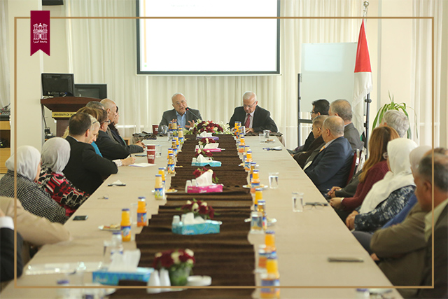 /Ar/News/PublishingImages/بدران-جامعة البترا الارتقاء بالتعليم العالي يخرجنا من أزمتنا الاقتصادية-1.jpg