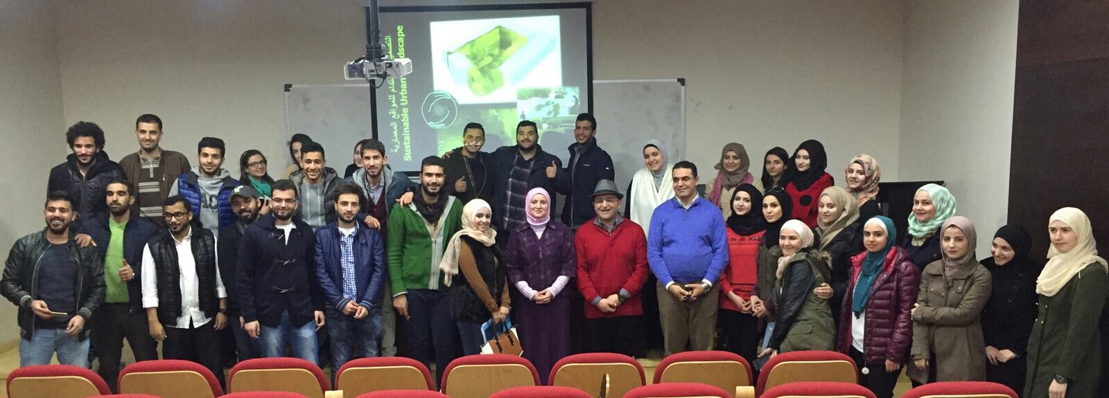 زلوم تحاضر في جامعة البترا التصميم المستدام للمواقع الحضرية