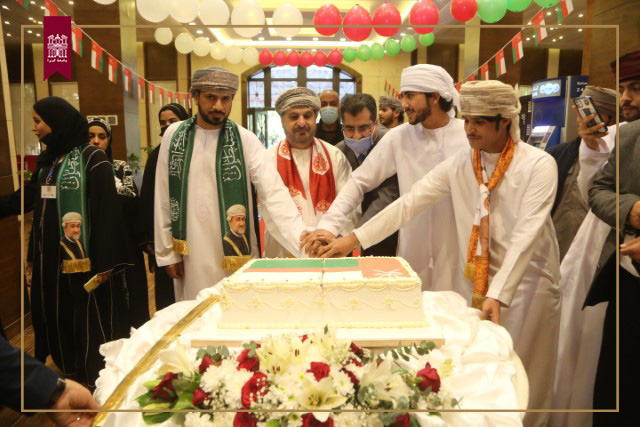 جامعة البترا تحتفي بالعيد الوطني 51 لسلطنة عمان