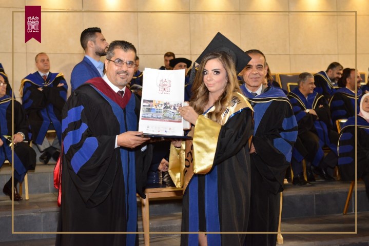 /Ar/News/PublishingImages/جامعة%20البترا%20تخرج%20طلبة%20الفصل%20الصيفي%20للعام%20الجامعي%202021-2022-15.jpg