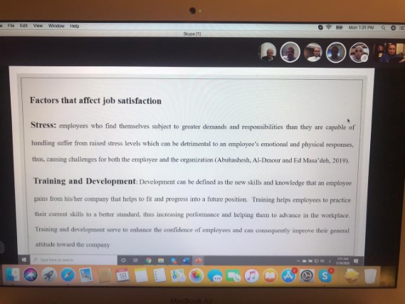 /Ar/News/PublishingImages/جامعة%20البترا%20تناقش%20أول%20رسالة%20ماجستير%20في%20الصيدلة%20أون%20لاين%20بالتعاون%20مع%20جامعة%20ا