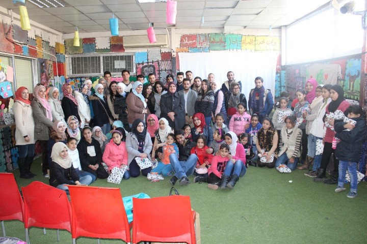 جامعة البترا زيارة طلبة التربية الوطنية إلى جمعية رعاية الفتى اليتيم Petra University Students Visit Orphan