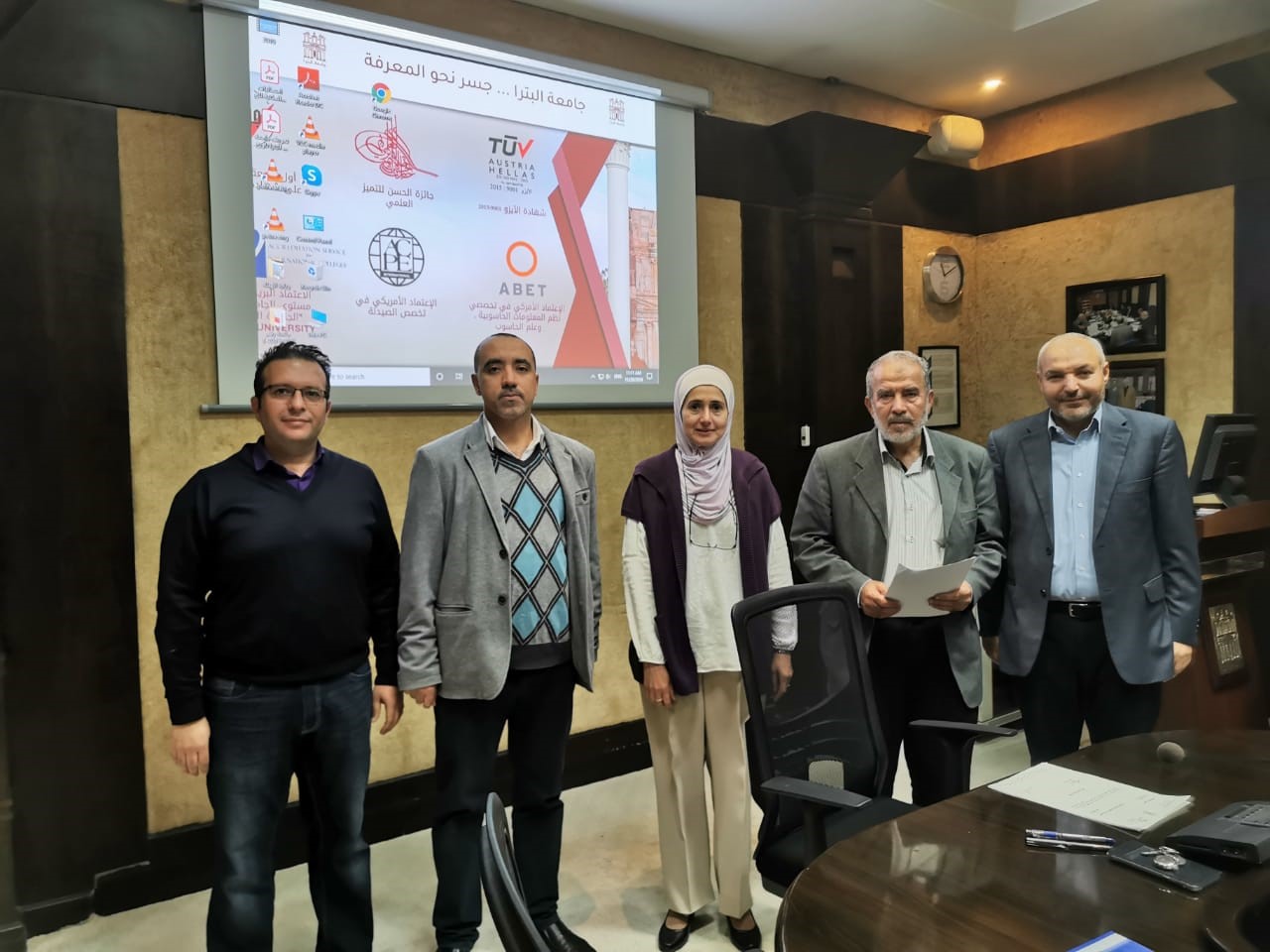 /Ar/News/PublishingImages/جامعة البترا وشركة دار الدرر توقعان مذكرة تفاهم لتسويق اختراعات الجامعة.jpg