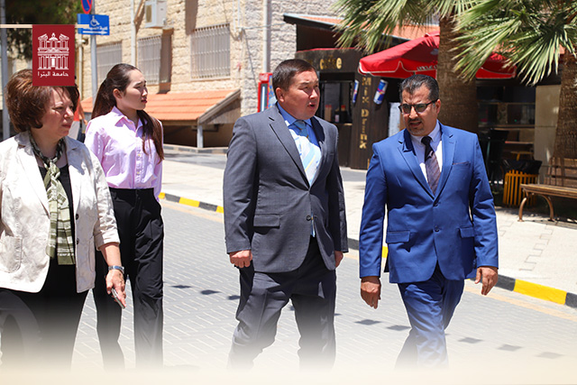 /Ar/News/PublishingImages/%D8%B1%D8%A6%D9%8A%D8%B3%20%D8%AC%D8%A7%D9%85%D8%B9%D8%A9%20%D8%A7%D9%84%D8%A8%D8%AA%D8%B1%D8%A7%20%D9