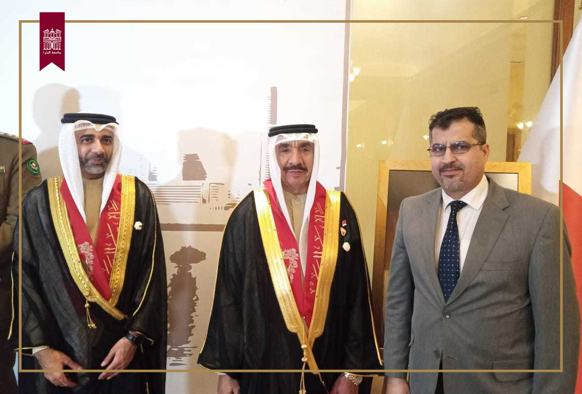 /Ar/News/PublishingImages/رئيسُ جامعةِ البترا يشاركُ في الاحتفالِ باليومِ الوطنيِّ للمملكة البحرينيّة 1.jpg