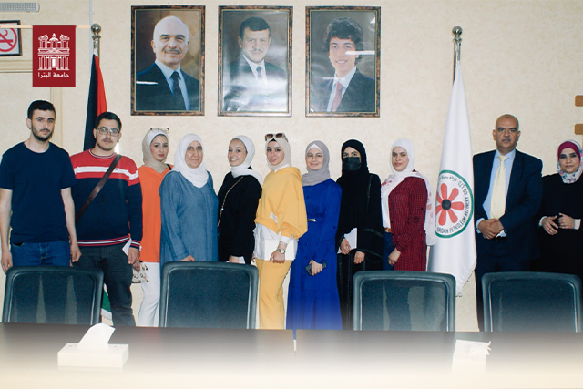 طلبة الكيمياء في جامعة البترا يزورون مصفاة البترول الأردنية