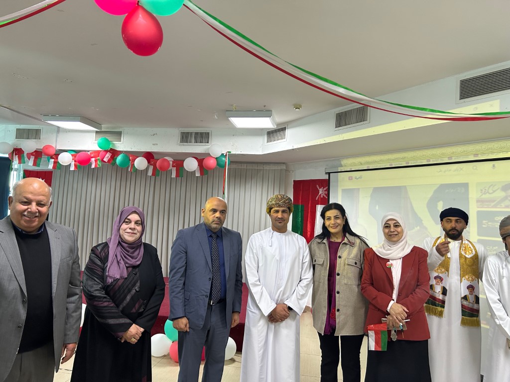 قسم العلوم الإنسانية في جامعة البترا يشارك مدارس القادة الدولية بالعيد الوطني لسلطنة عمان