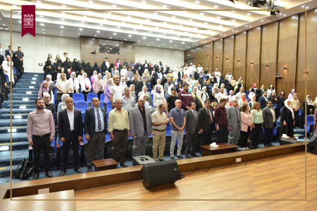 /Ar/News/PublishingImages/كلية%20الآداب%20والعلوم%20بجامعة%20البترا%20تكرّم%20متفوقيها%20والطلبة%20الفائزين%20بمسابقة%20القصة%20